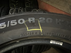 255 50 R 20 109W XL Continental Sport Contact 5 JLR SUV 4.5mm+ P304 DOT17