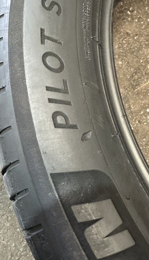 275 50 R 21 113V XL Michelin Pilot Sport 4 SUV 4.5mm+ R248 DOT22