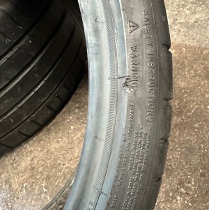 275 30 ZR 21 98Y XL Michelin Pilot Super Sport ZP Runflat 5.5mm+ R252 DOT21