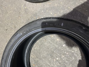 285 30 ZR 19 98Y XL Pirelli P Zero MO 5.5mm+ R767 DOT21