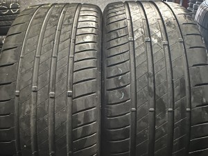 235 35 R 19 91Y XL Bridgestone Potenza S005 AO 4.5mm+ R672 DOT23